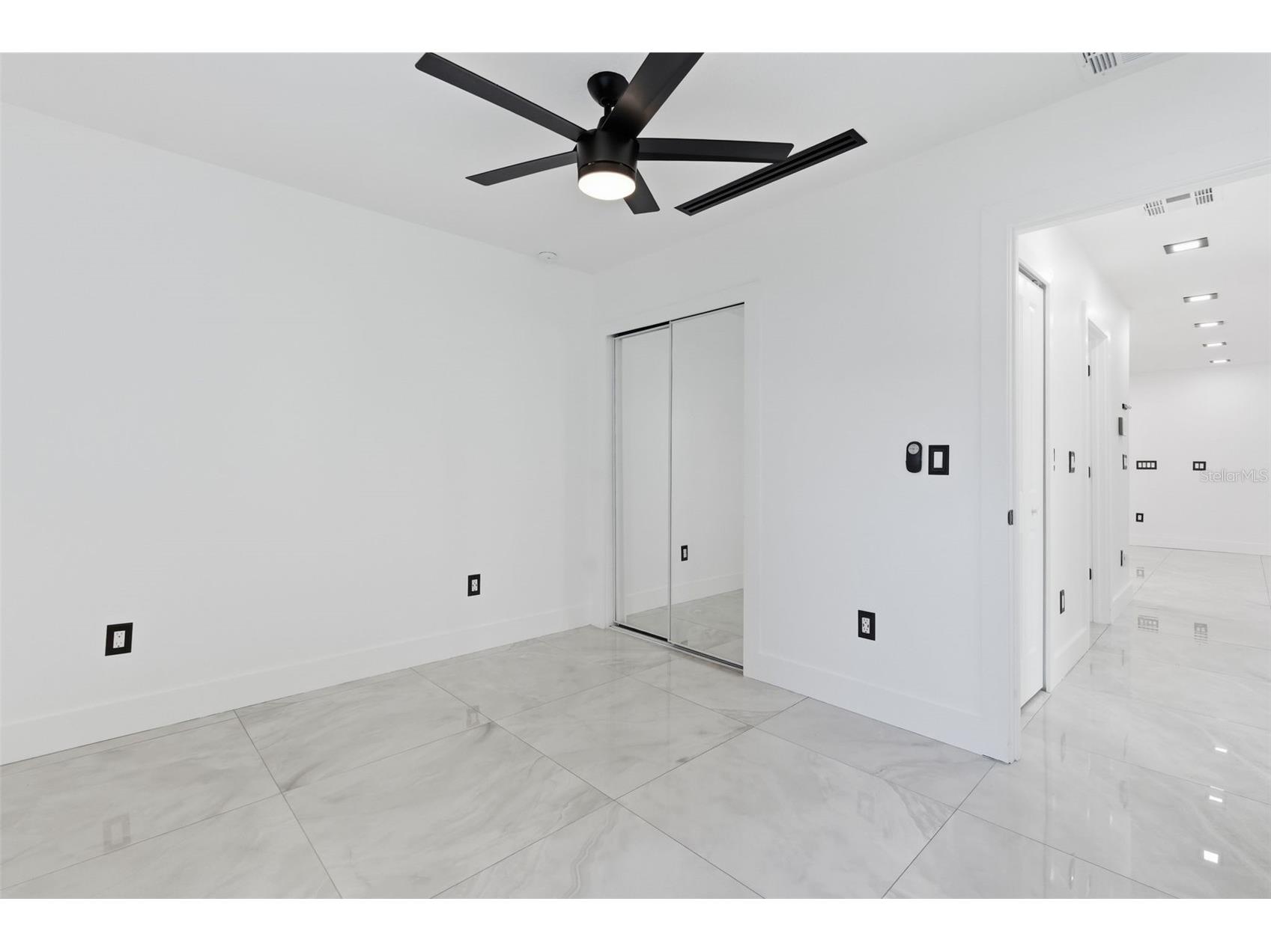 10104 N Dartmouth Avenue Tampa FL 33612 TB8481926 image43