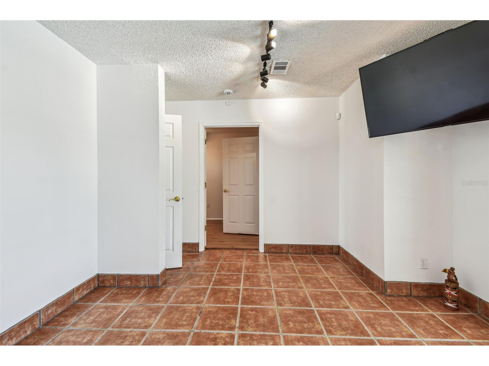 10104 Sandpiper Road E Bradenton FL 34209 - PALMA SOLA BAY A4654642 image19