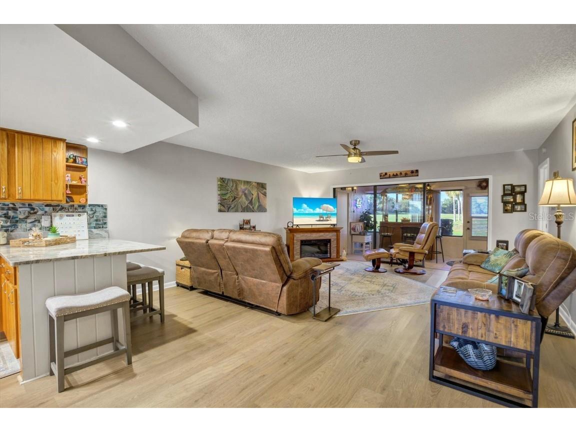 10104 Village Drive #4 Lake Wales FL 33898 P4936786 image12