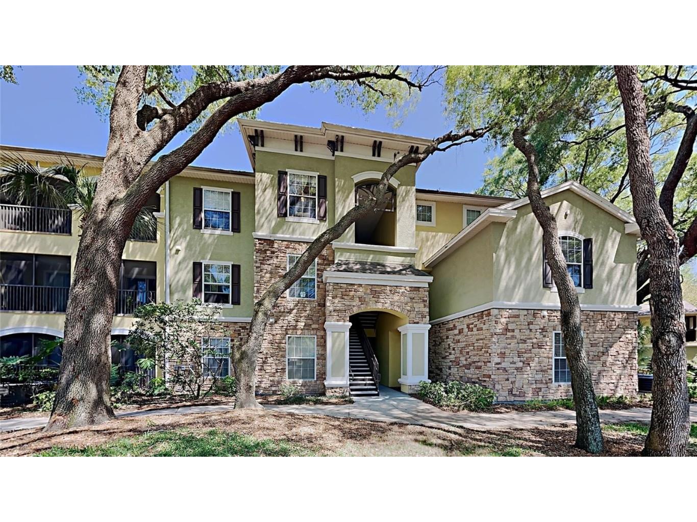 10105 Courtney Palms Boulevard #104 Tampa FL 33619 T3464739 image1