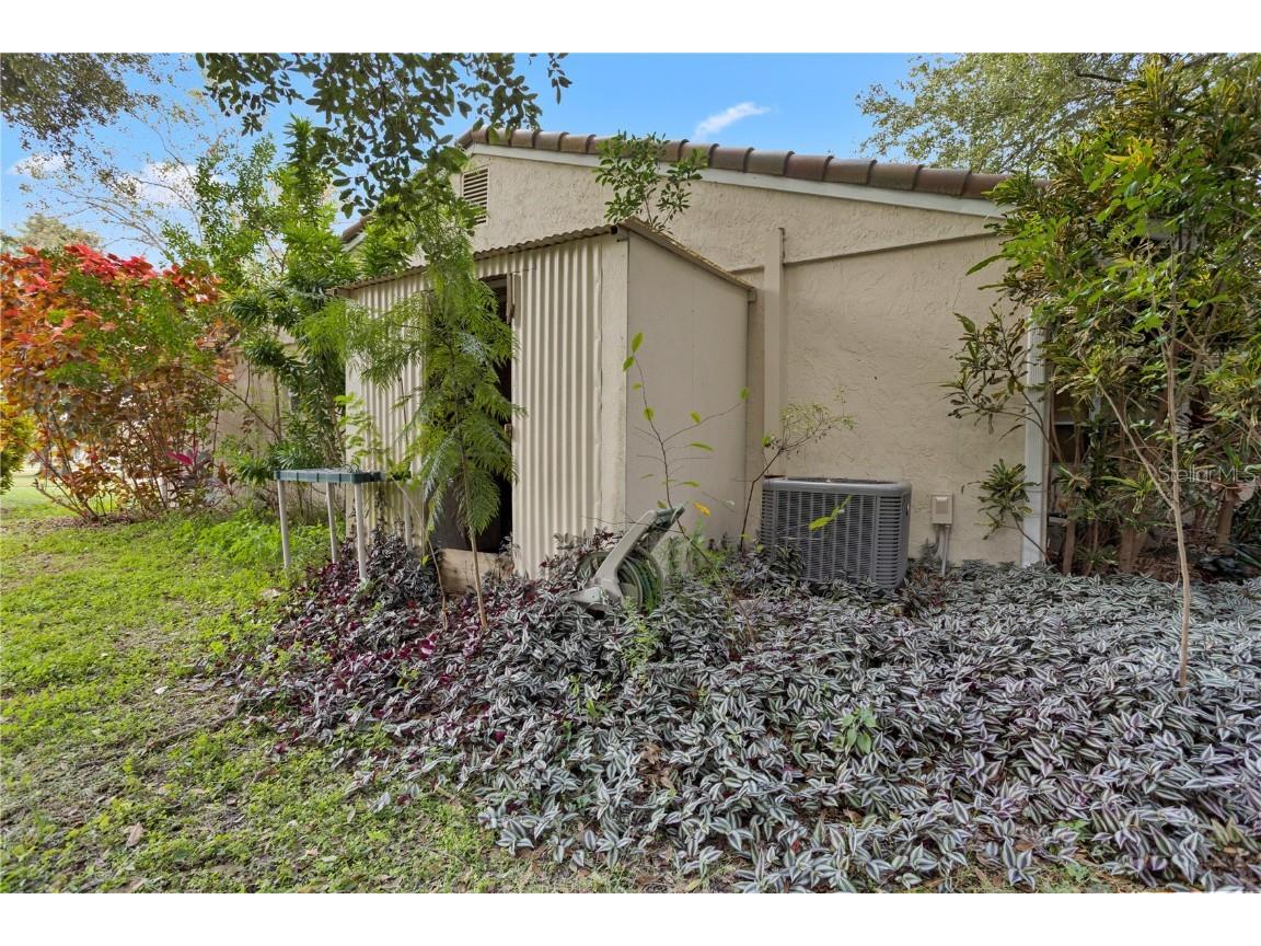 10105 Crown Court Orlando FL 32821 P4937025 image34