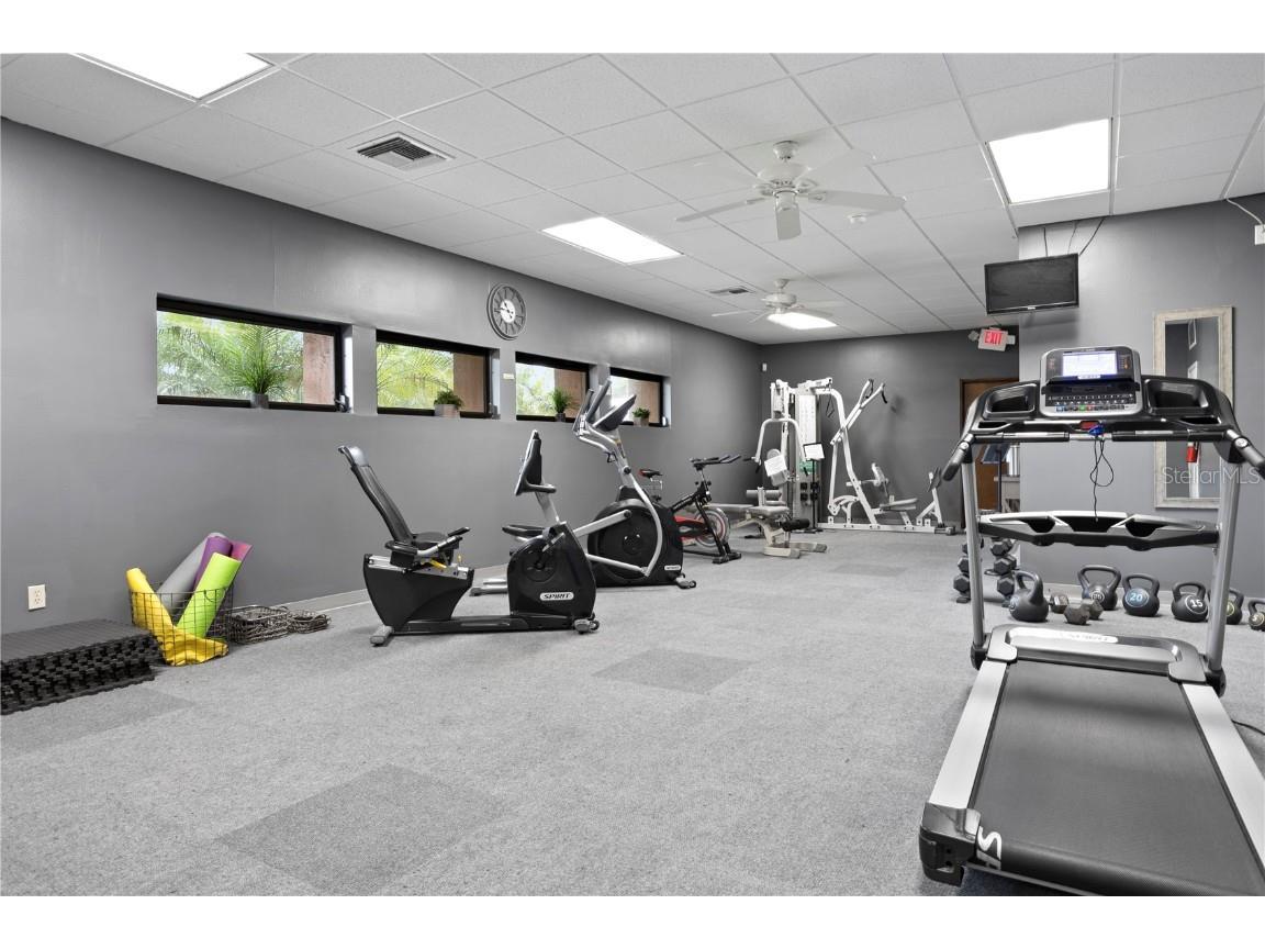 10105 Crown Court Orlando FL 32821 P4937025 image42