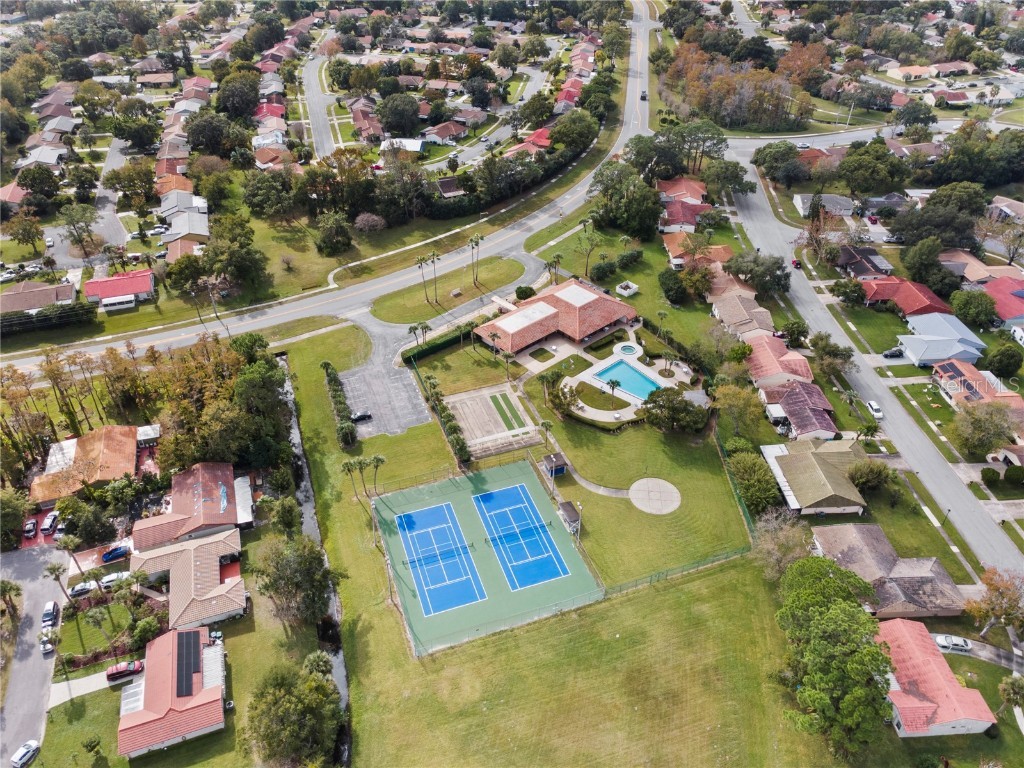 10105 Crown Court Orlando FL 32821 P4937025 image48