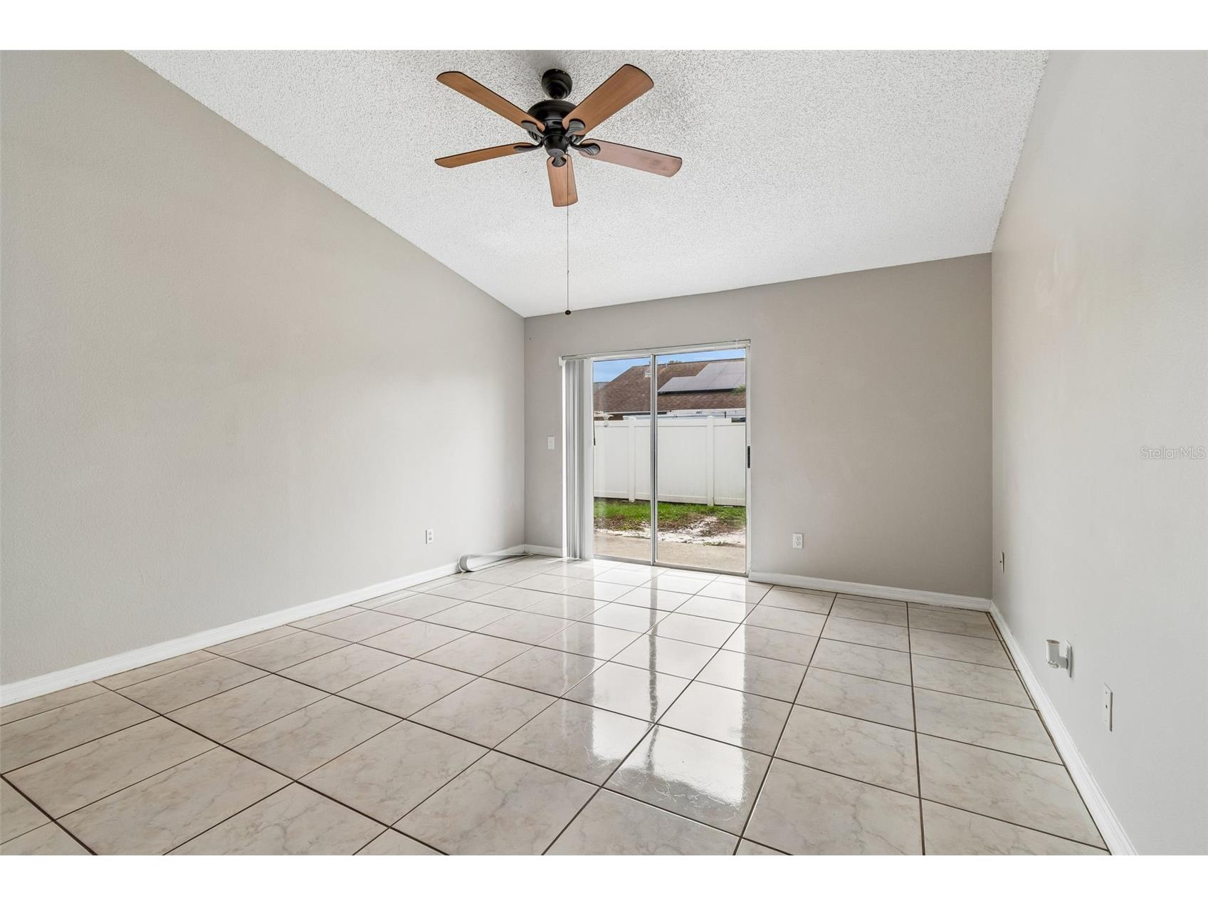 10105 Sea Spray Place Tampa FL 33624 TB8517986 image21