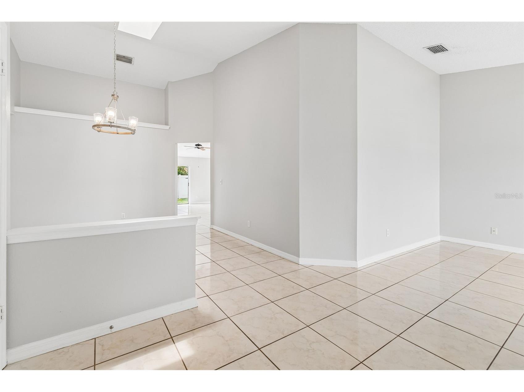 10105 Sea Spray Place Tampa FL 33624 TB8517986 image8