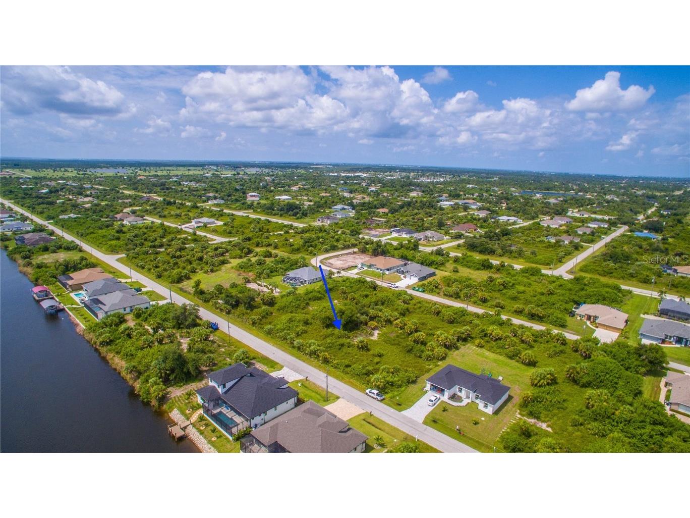 10105 Winnipeg Street Port Charlotte FL 33981 D6137825 image1