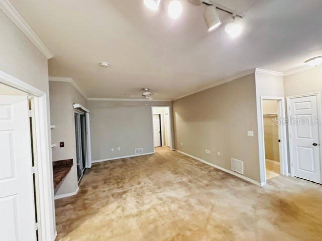10106 Courtney Oaks Circle #104 Tampa FL 33619 TB8505817 image4