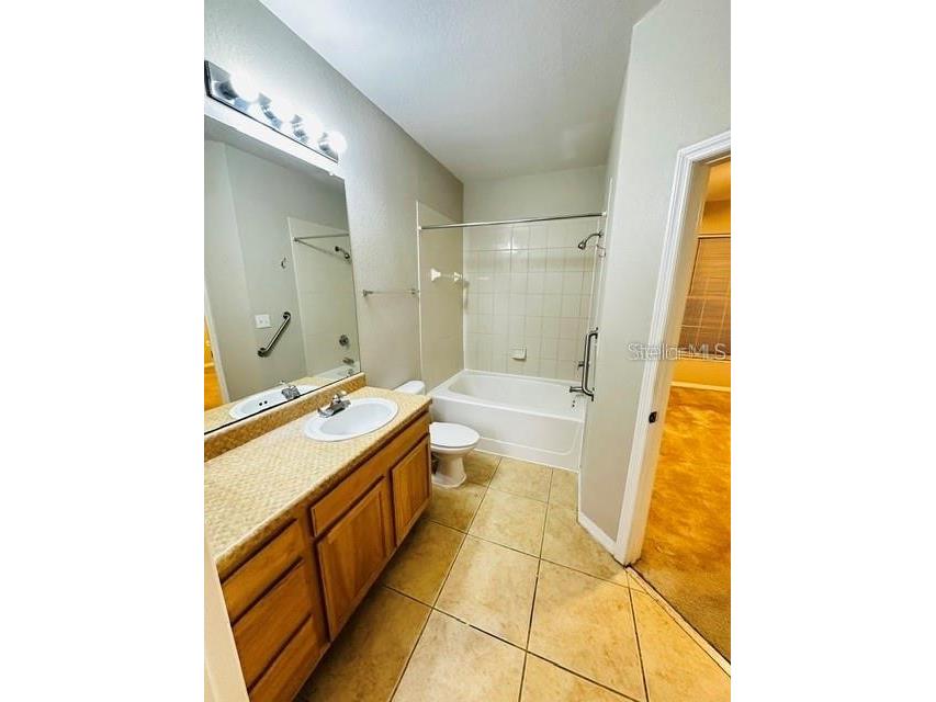 10106 Courtney Oaks Circle #104 Tampa FL 33619 TB8514509 image7