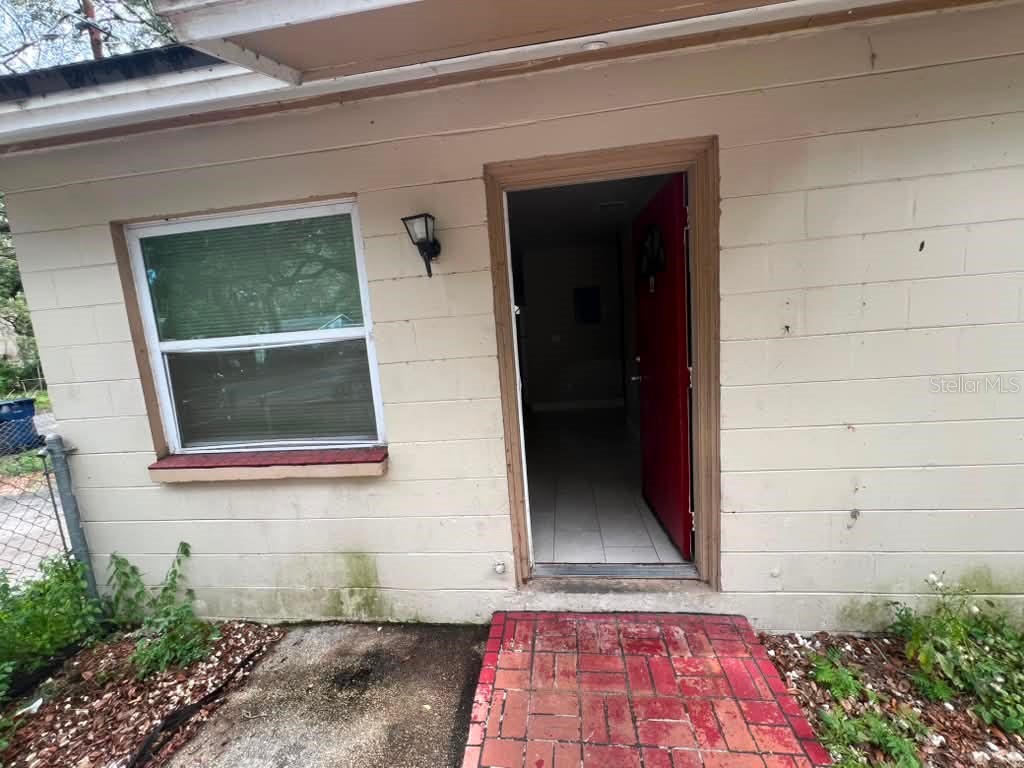 10106 N 10th Street #A Tampa FL 33612 TB8518394 image11