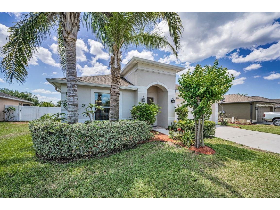 10106 Tolman Drive Hudson FL 34667 W7875047 image1