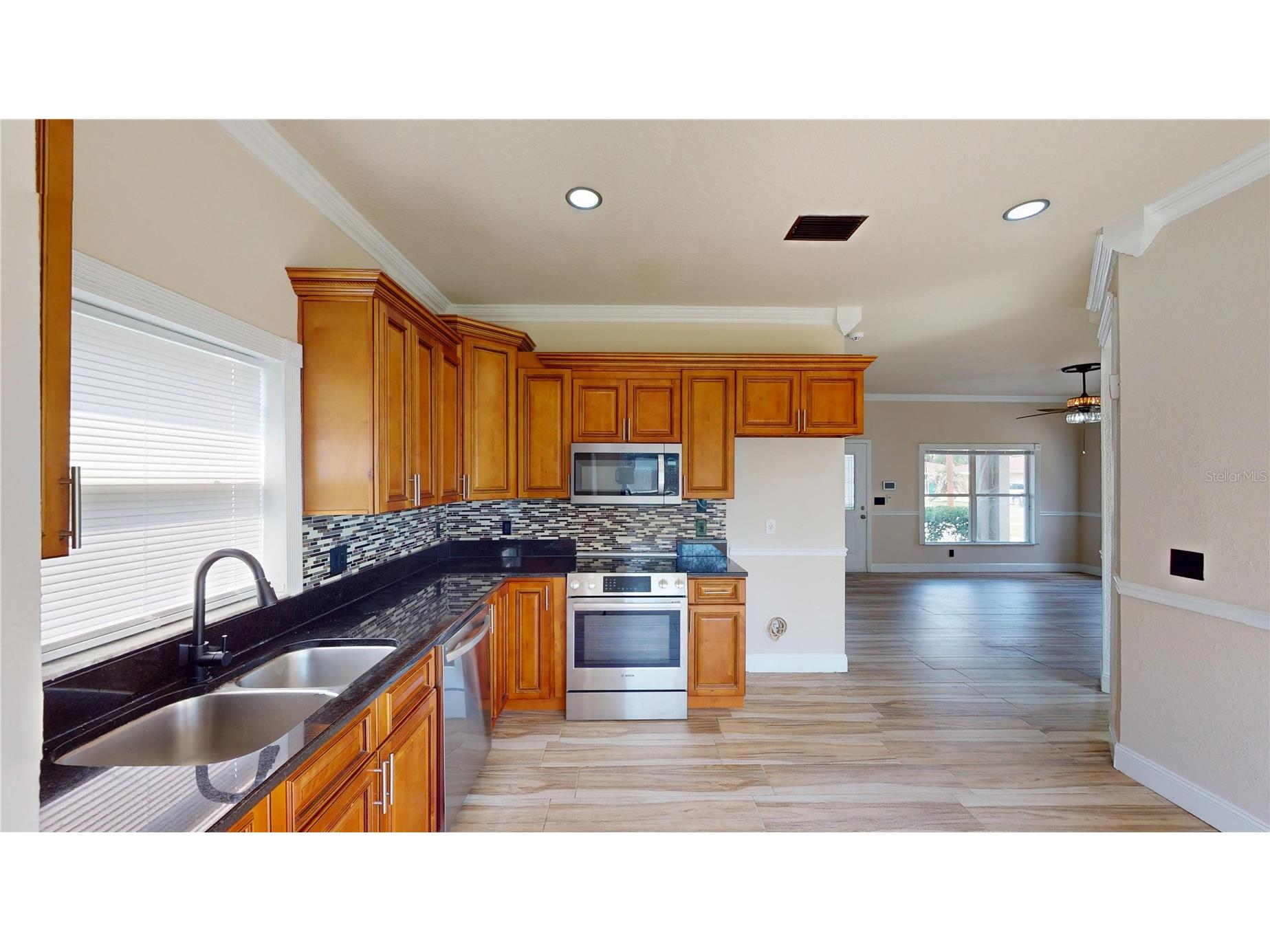 10107 N 14th Street Tampa FL 33612 TB8489677 image9