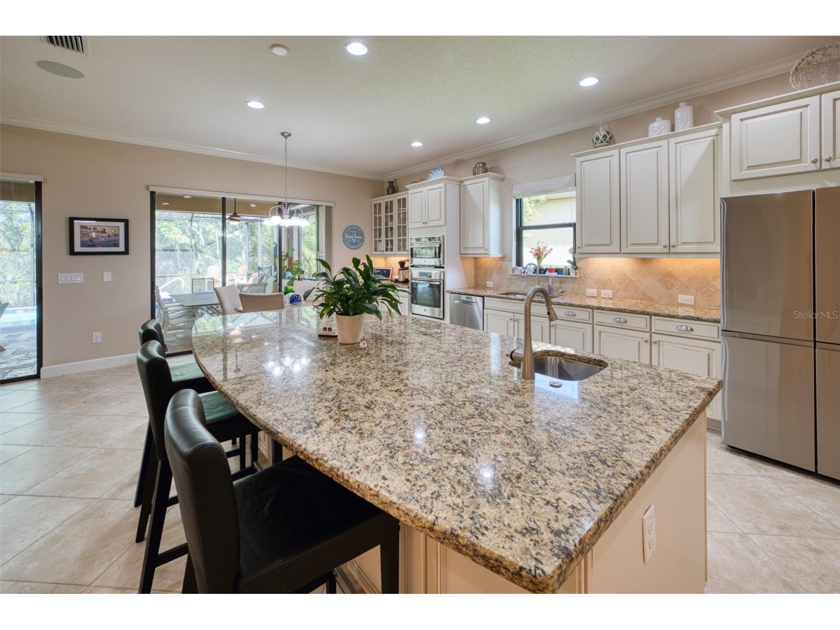 10107 Wicker Park Place Palmetto FL 34221 A4684482 image10