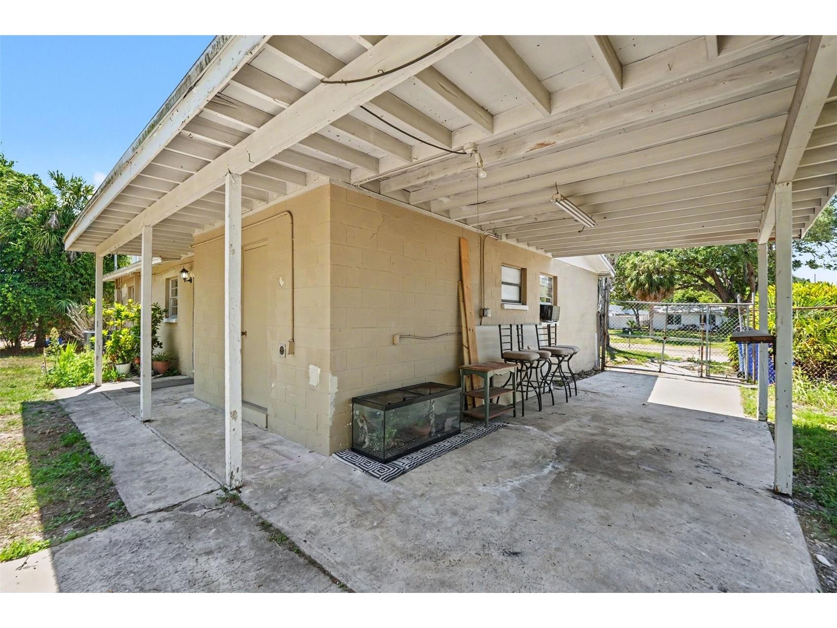 10108 Alambra Avenue Tampa FL 33619 TB8508354 image28