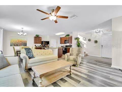 10108 Hawk Storm Avenue Tampa FL 33610 TB8494620 image12