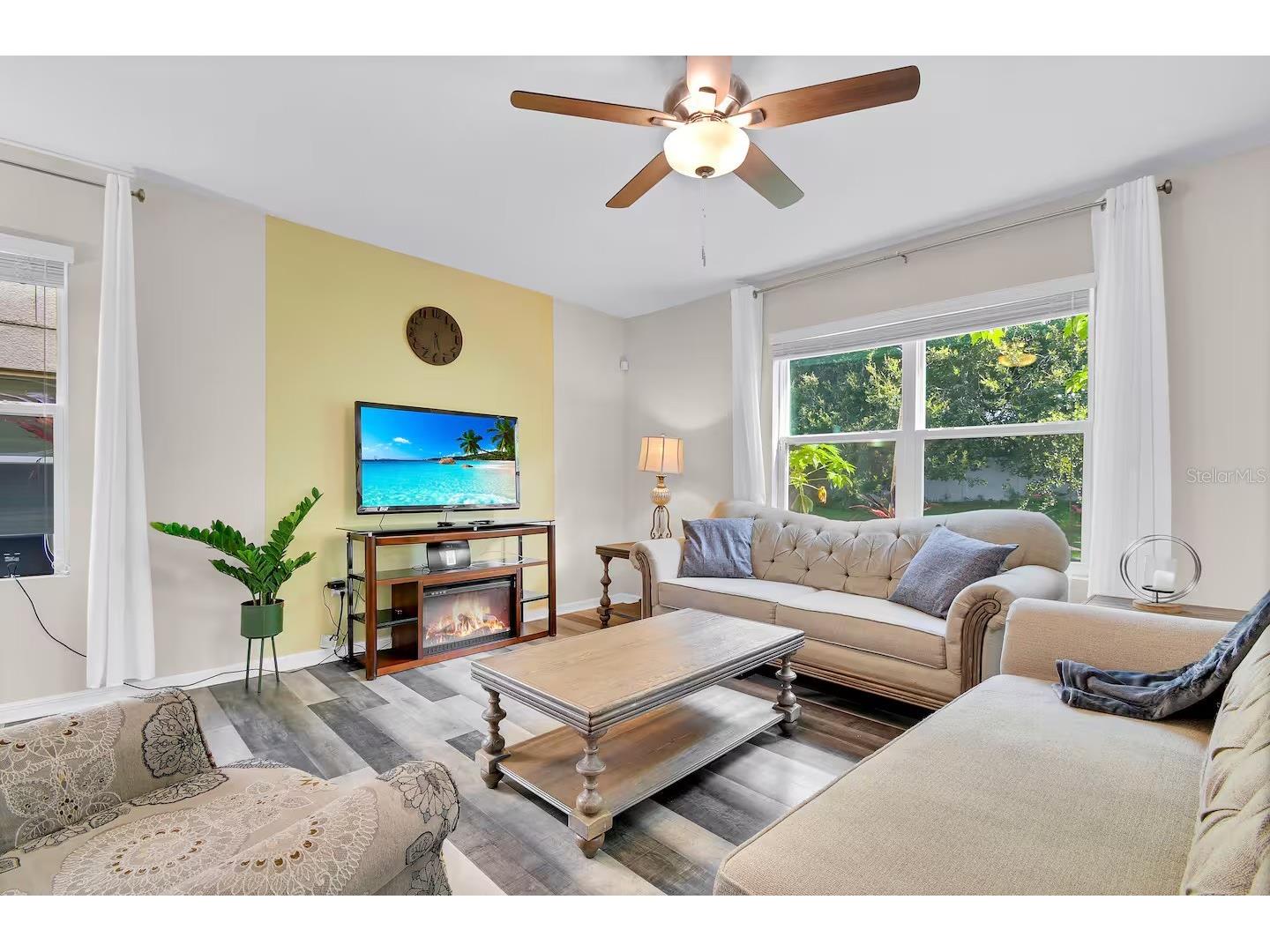 10108 Hawk Storm Avenue Tampa FL 33610 TB8494620 image14
