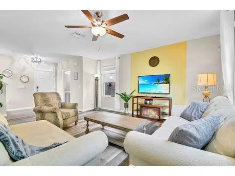 10108 Hawk Storm Avenue Tampa FL 33610 TB8494620 image3