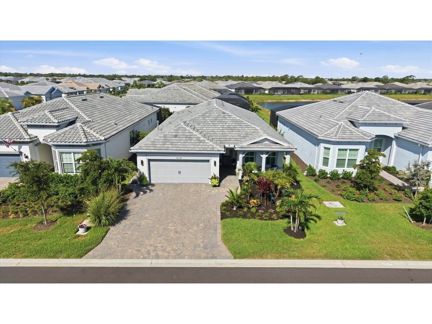 10109 Beachwalk Drive Englewood FL 34223 A4696612 image2