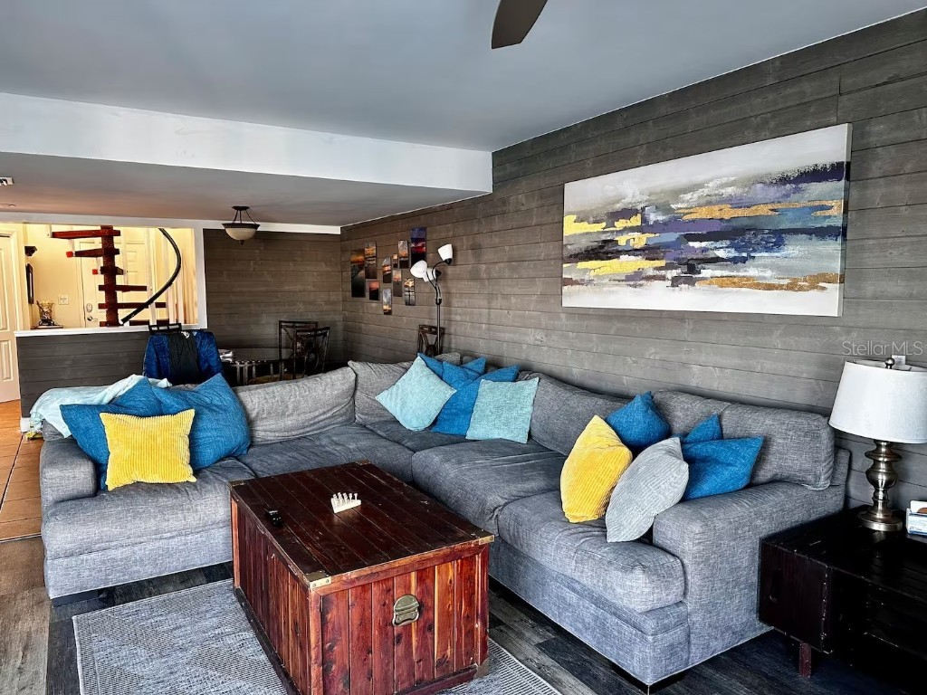 10109 Gulf Boulevard #202 Treasure Island FL 33706 TB8410827 image10