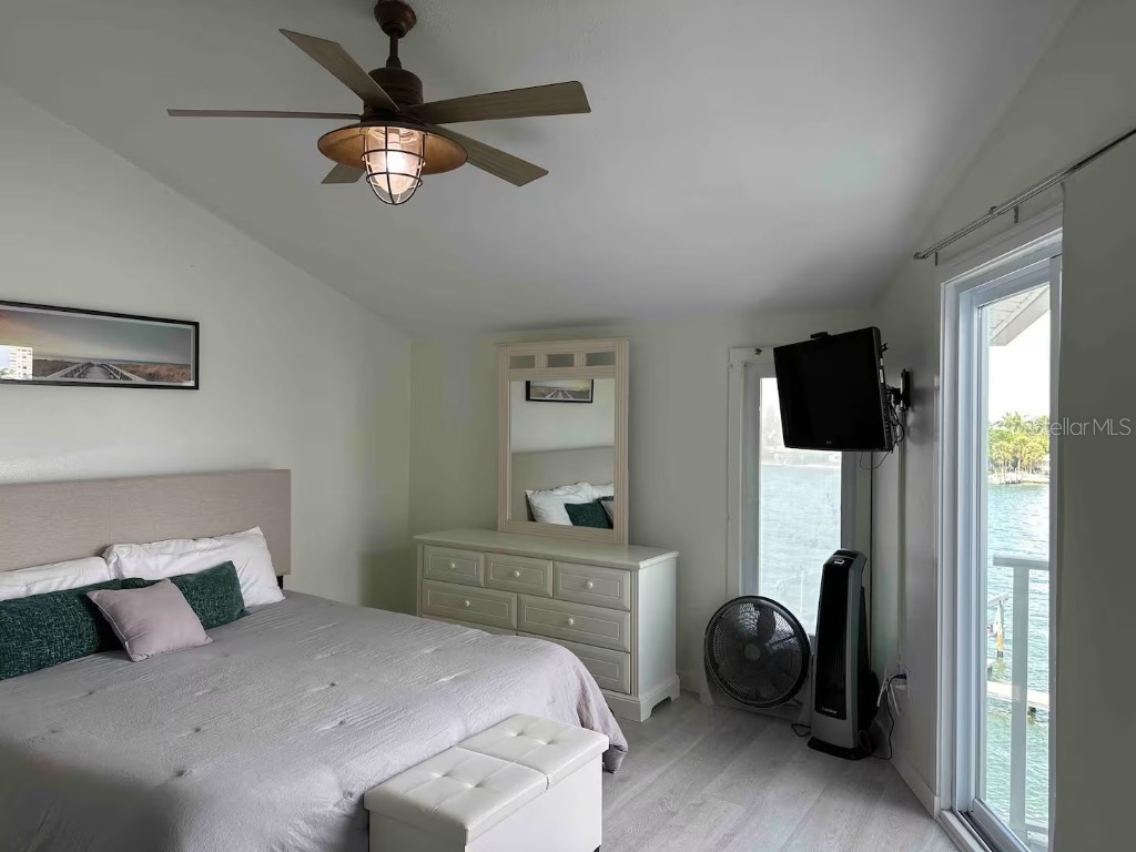 10109 Gulf Boulevard #202 Treasure Island FL 33706 TB8410827 image16