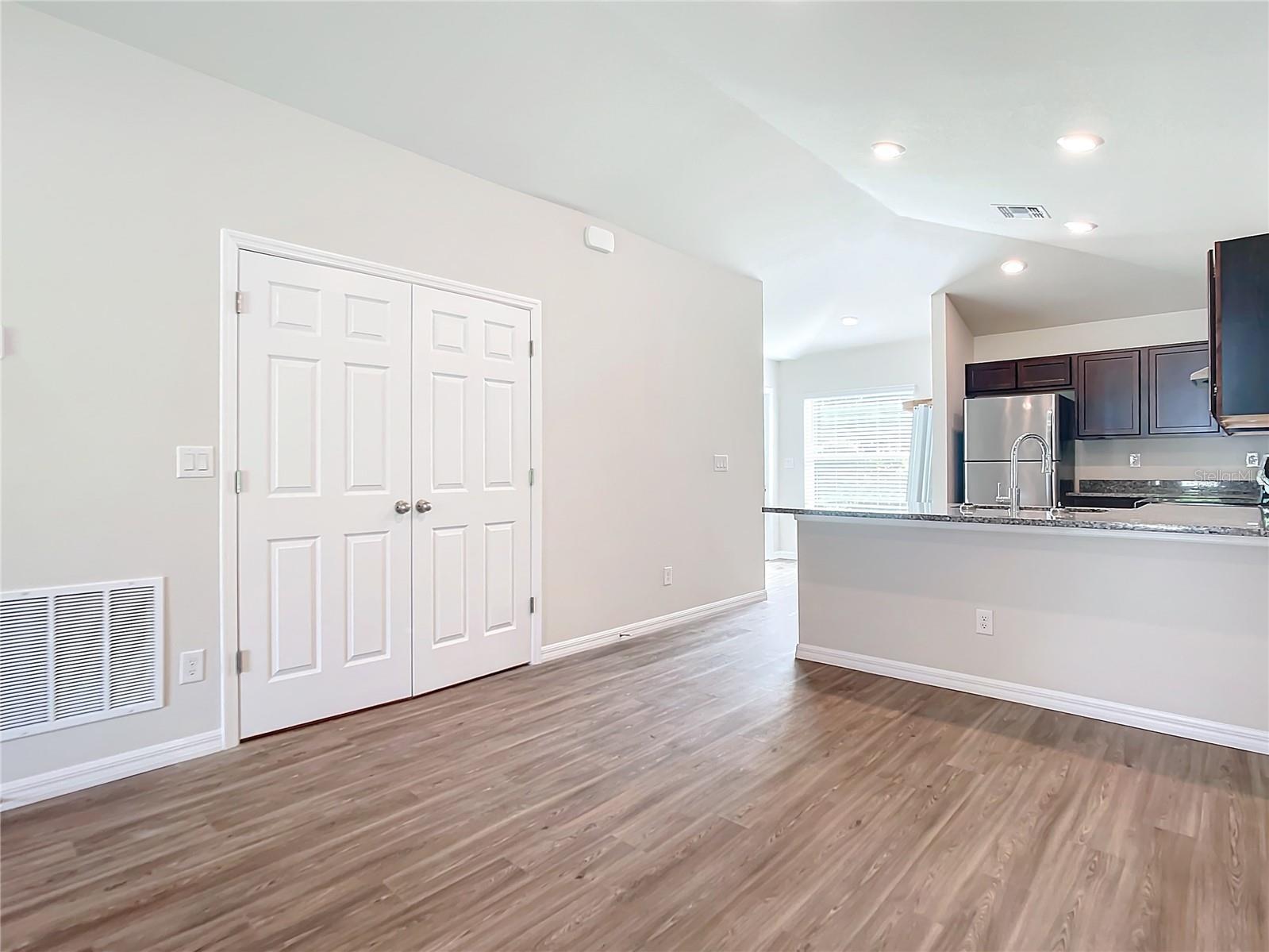 10109 Tramore Avenue Englewood FL 34224 OM711819 image8