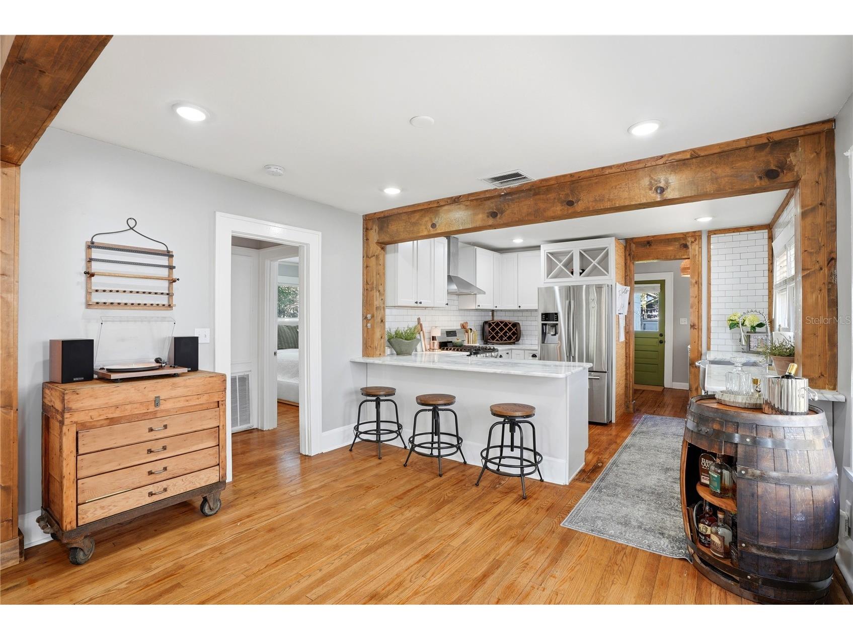 1011 14th Street N Saint Petersburg FL 33705 TB8509624 image13
