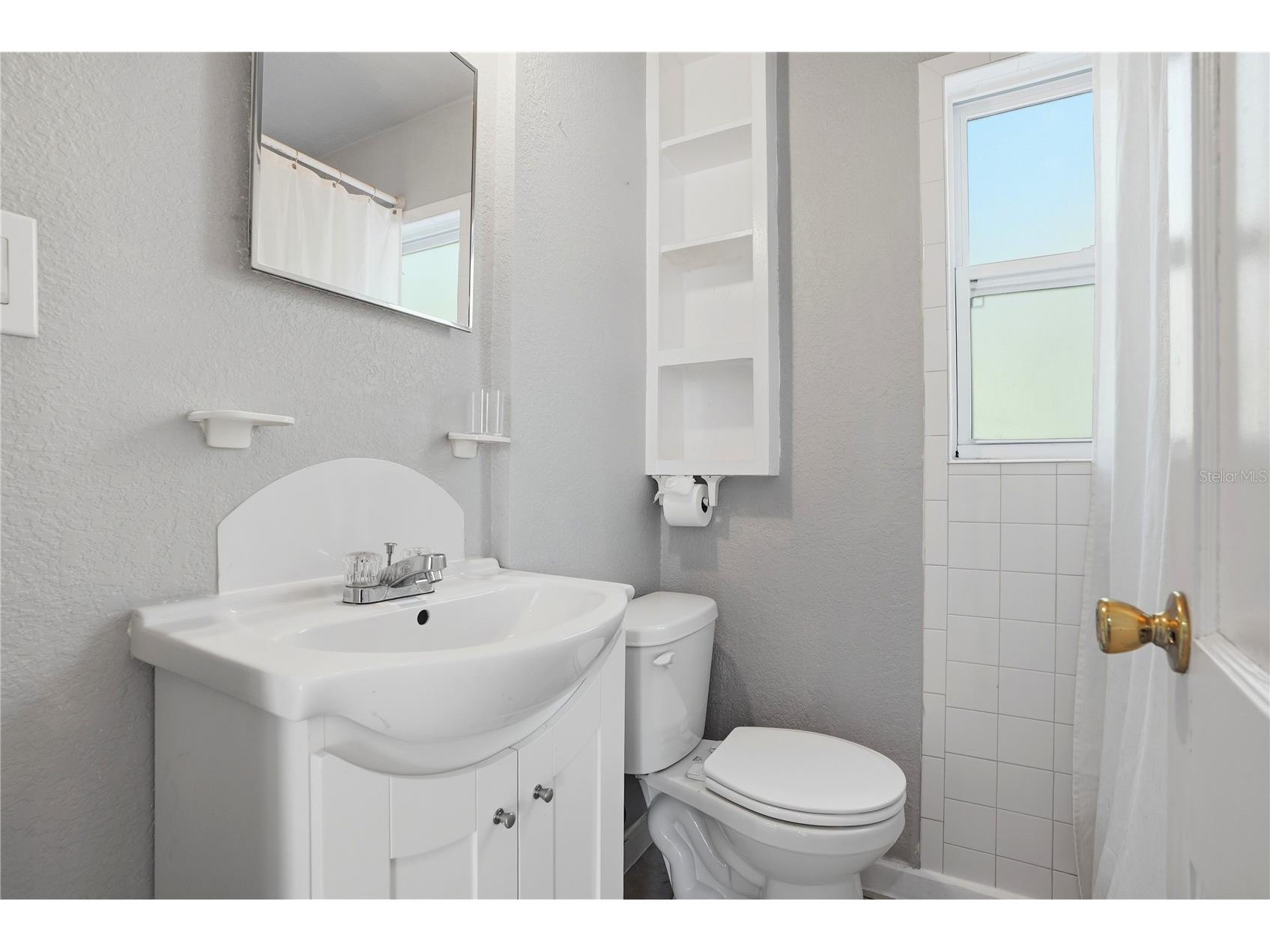1011 14th Street N Saint Petersburg FL 33705 TB8509624 image43