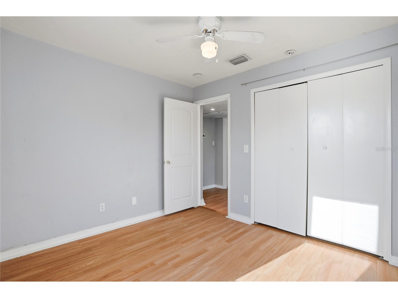 1011 14th Street N Saint Petersburg FL 33705 TB8509624 image45