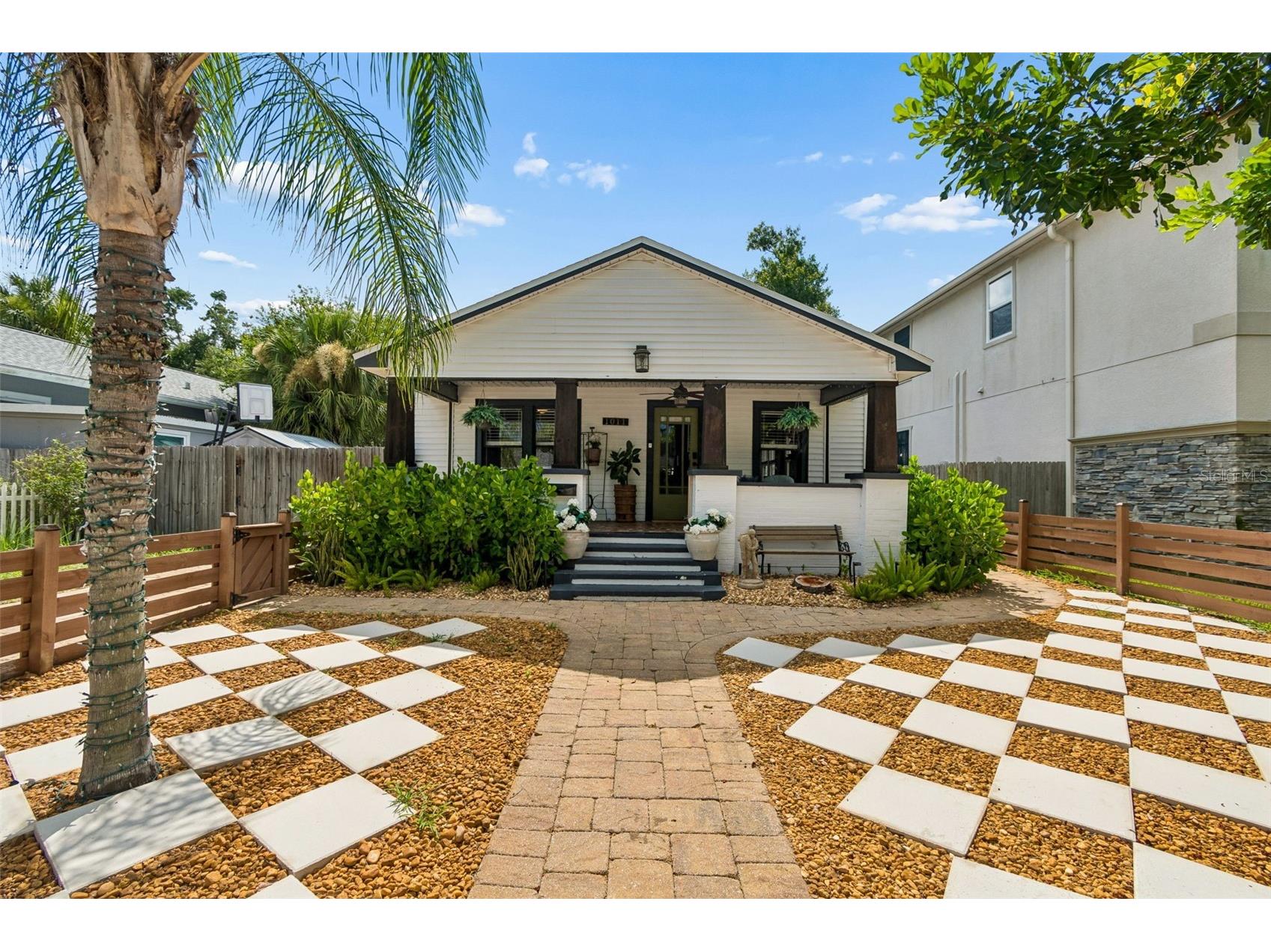 1011 14th Street N Saint Petersburg FL 33705 TB8523224 image1