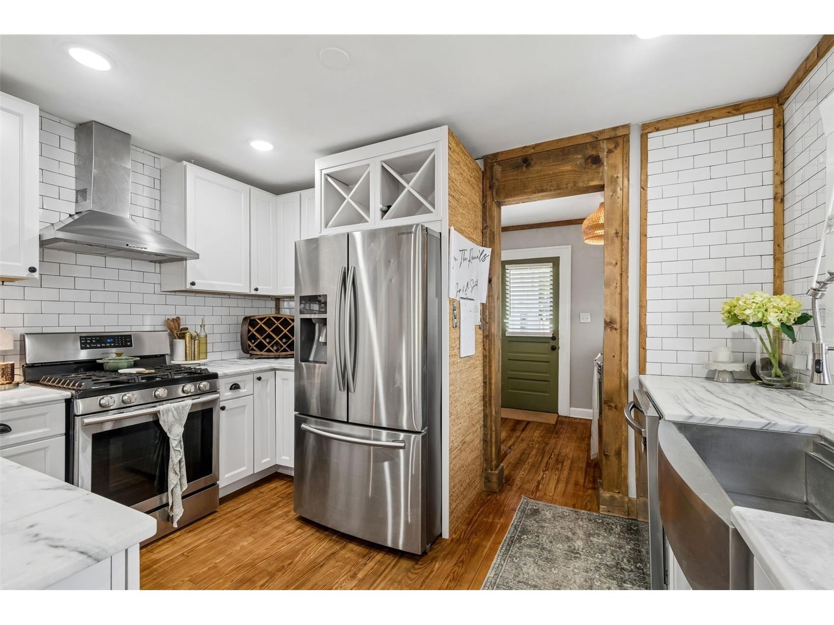 1011 14th Street N Saint Petersburg FL 33705 TB8523224 image10