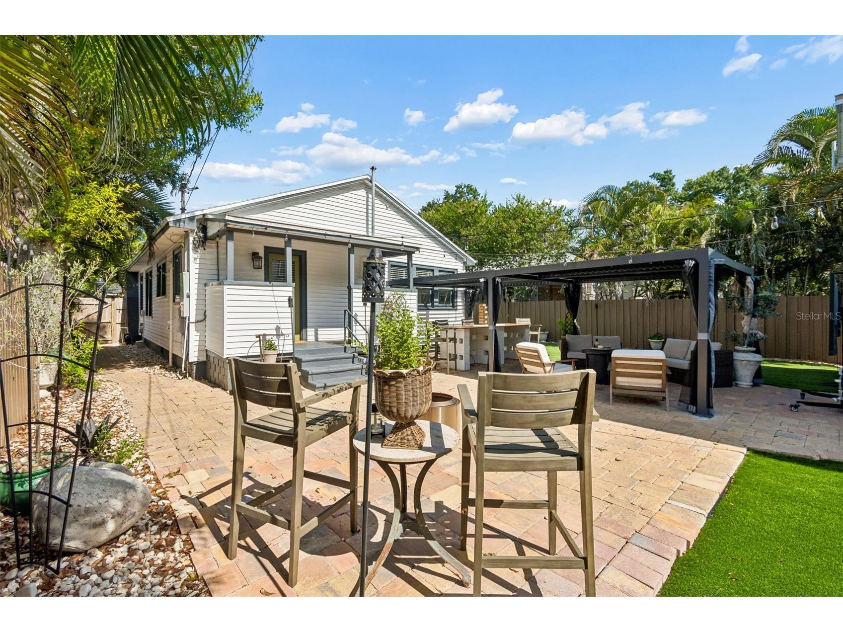 1011 14th Street N Saint Petersburg FL 33705 TB8523224 image20