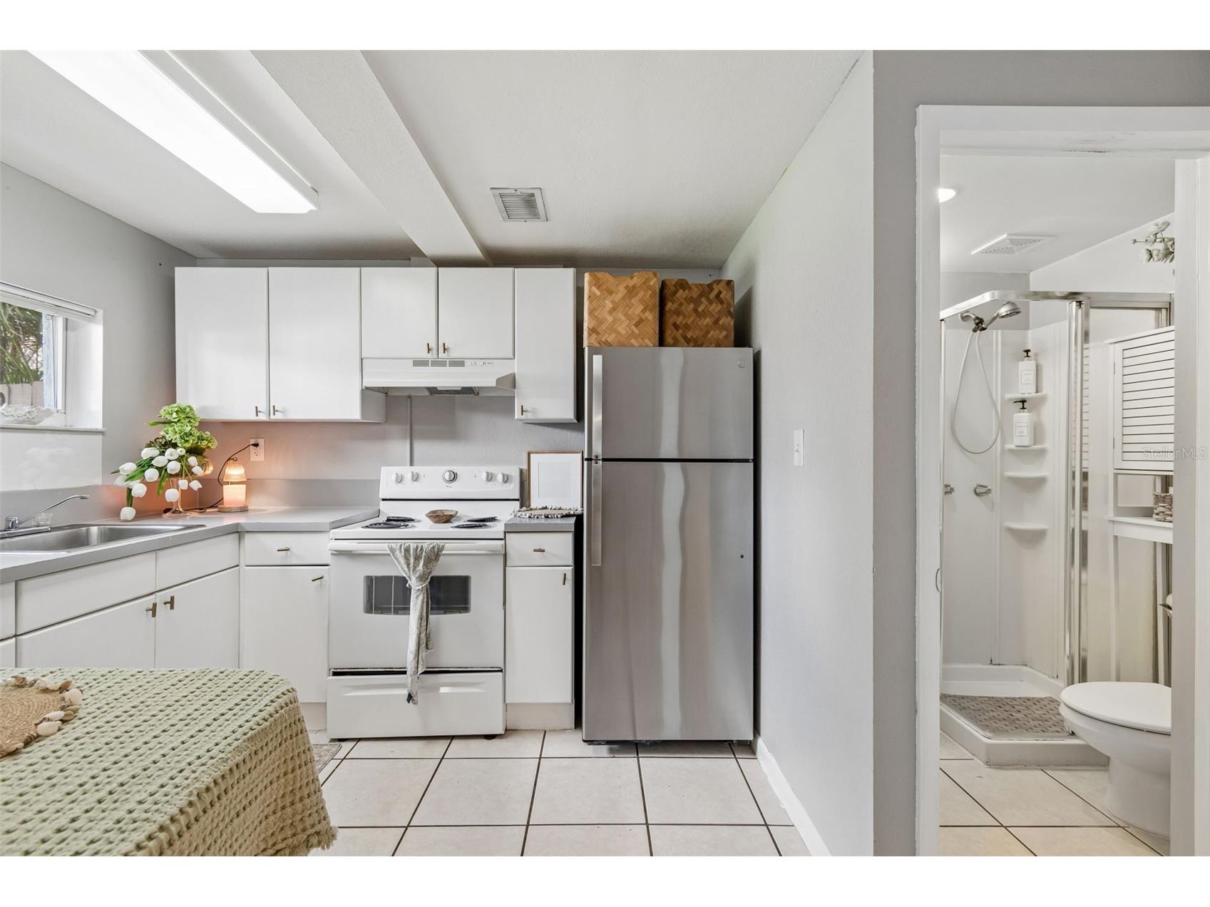1011 14th Street N Saint Petersburg FL 33705 TB8523224 image26