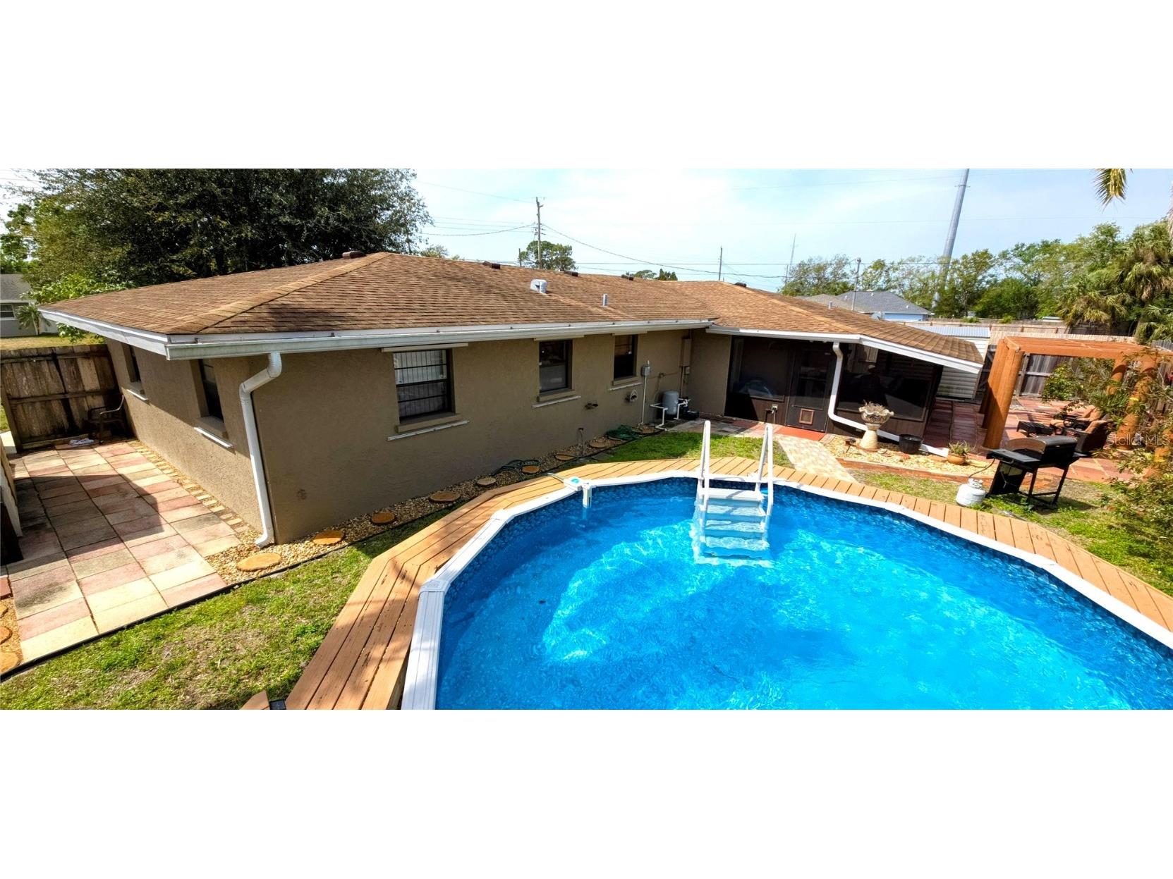 1011 68th Avenue W Bradenton FL 34207 A4642857 image1