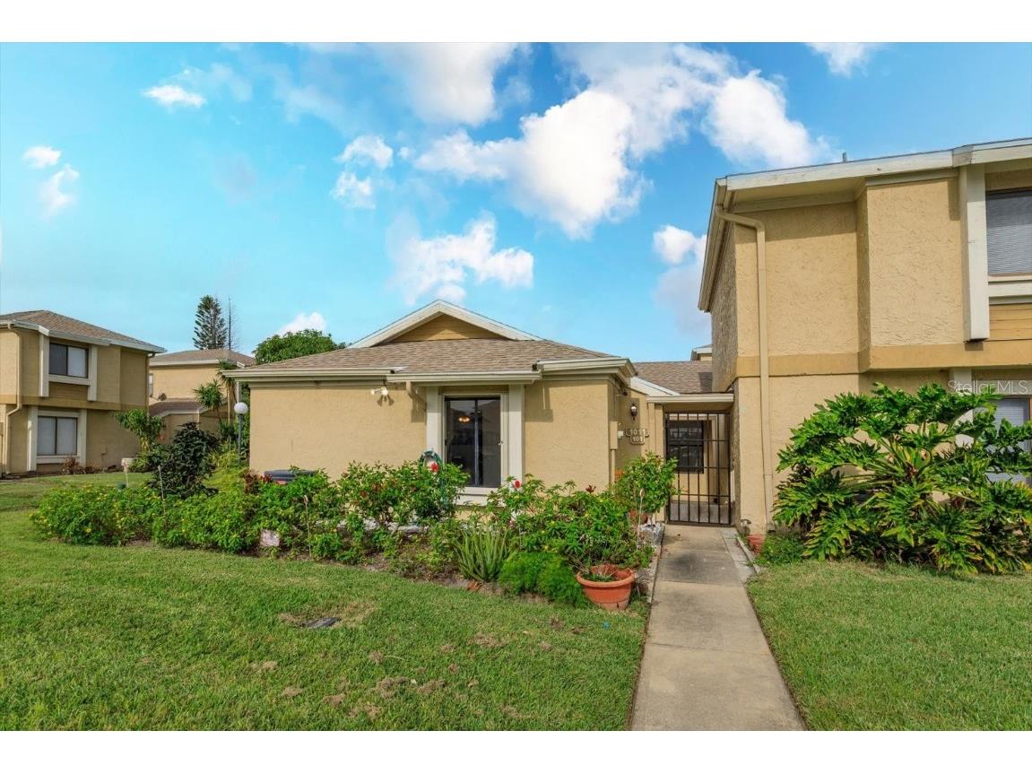 1011 Abada Court NE #101 Palm Bay FL 32905 O6164969 image1