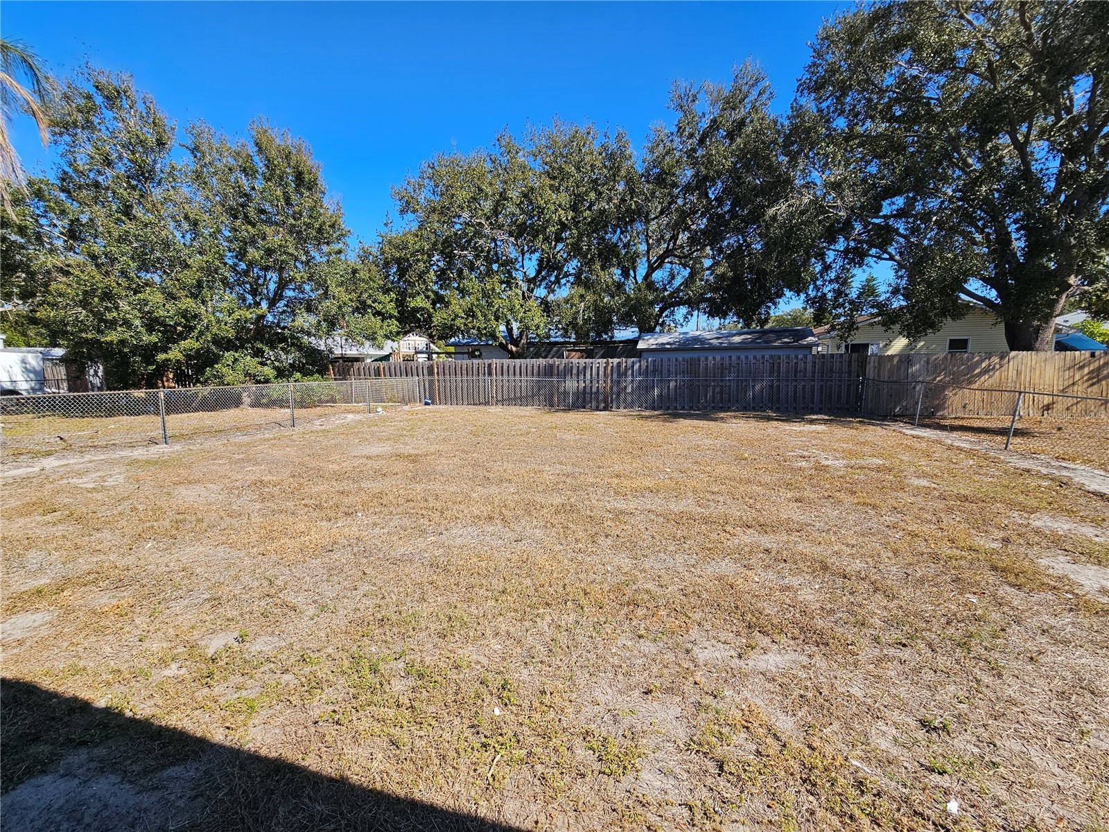 1011 Bacon Avenue Sarasota FL 34232 A4681625 image46