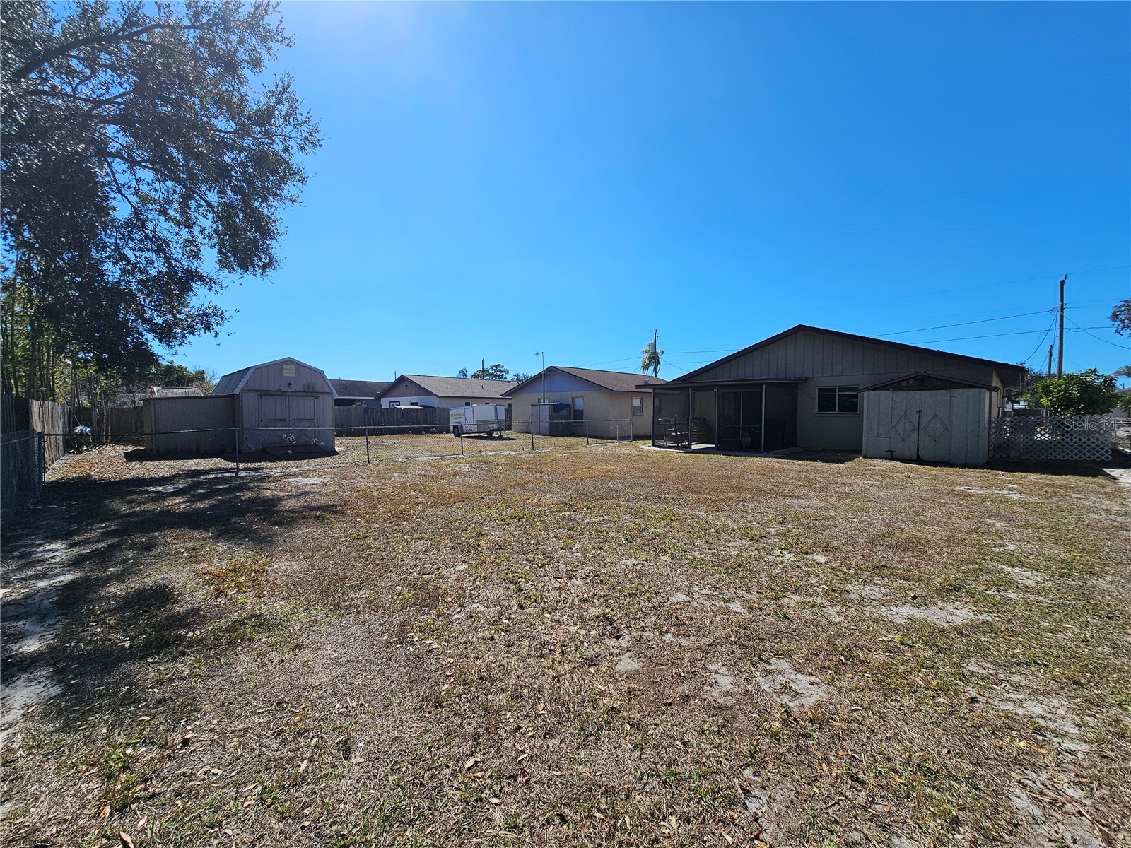 1011 Bacon Avenue Sarasota FL 34232 A4681625 image48