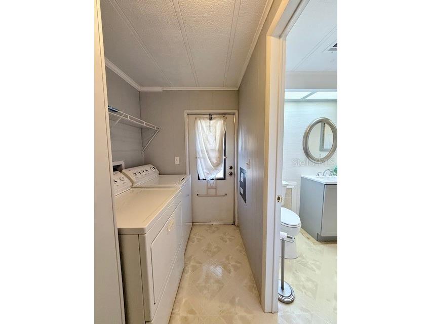 1011 Elizabeth Lane Lakeland FL 33809 L4958042 image24