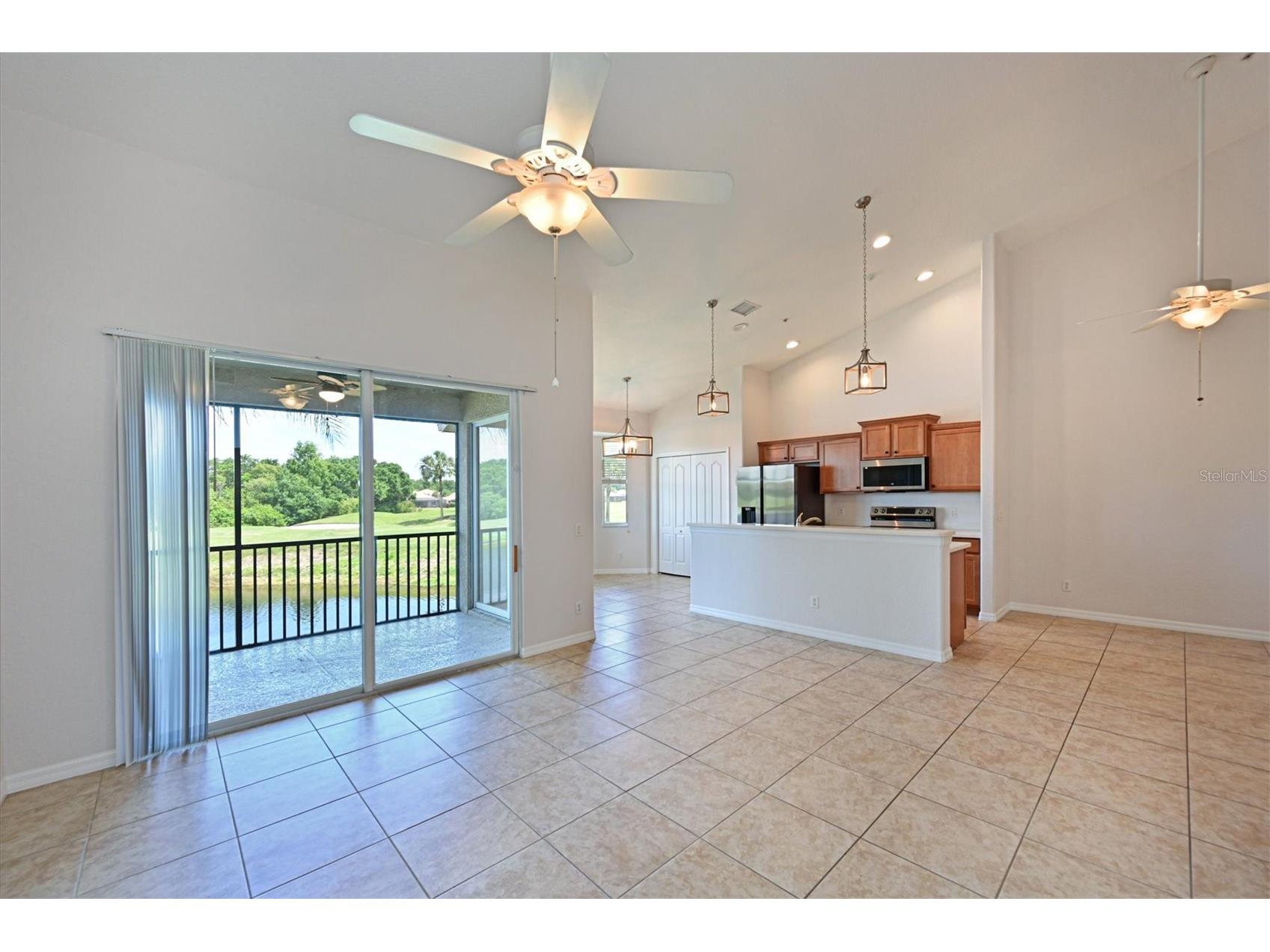 1011 Fairwaycove Lane #202 Bradenton FL 34212 A4690438 image13