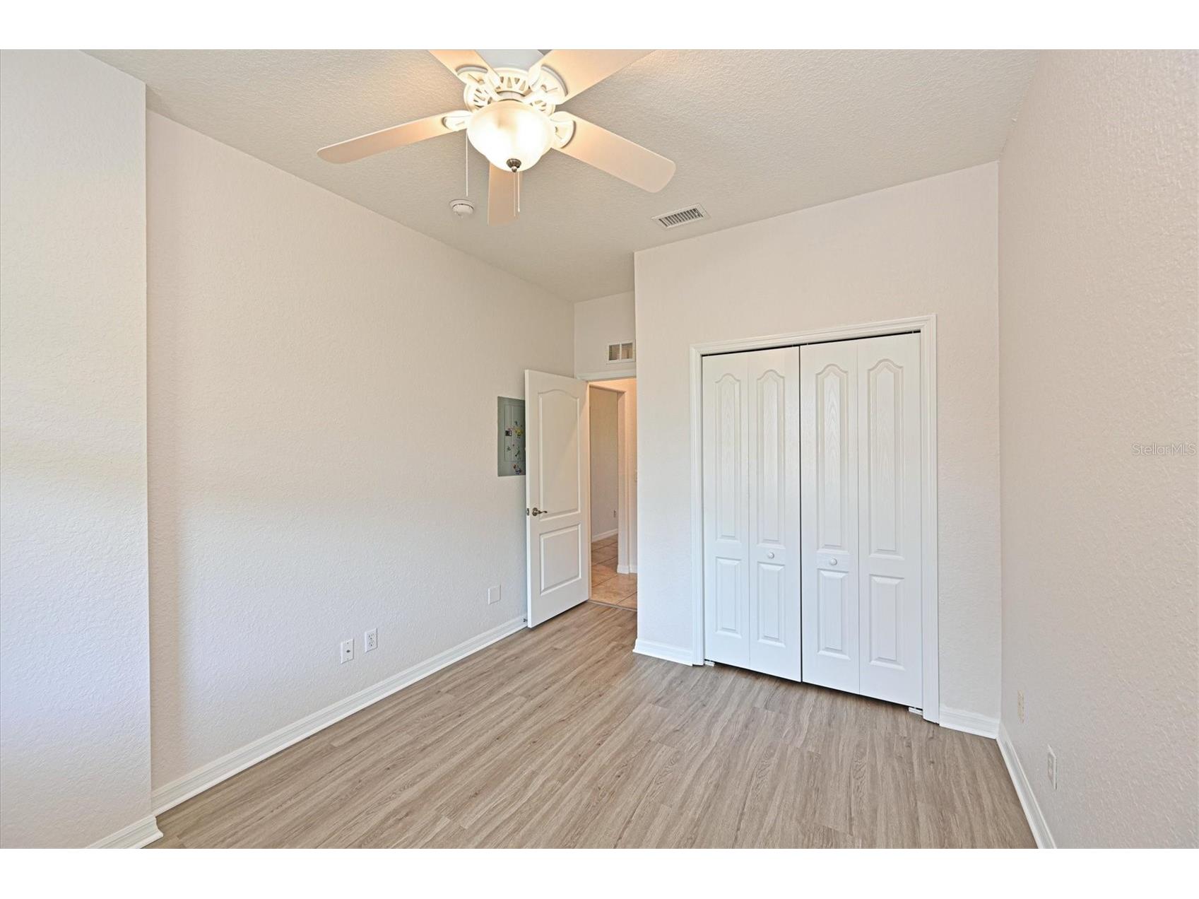 1011 Fairwaycove Lane #202 Bradenton FL 34212 A4690438 image31