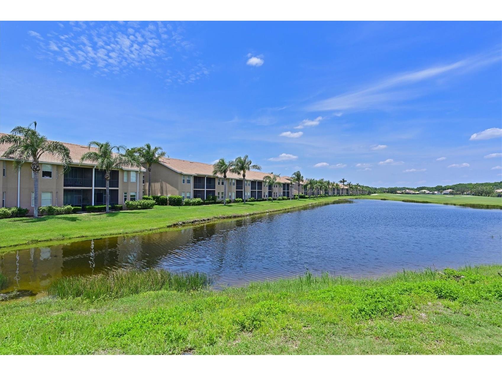 1011 Fairwaycove Lane #202 Bradenton FL 34212 A4690438 image37