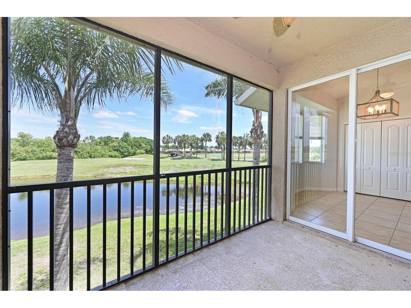 1011 Fairwaycove Lane #202 Bradenton FL 34212 A4690438 image4