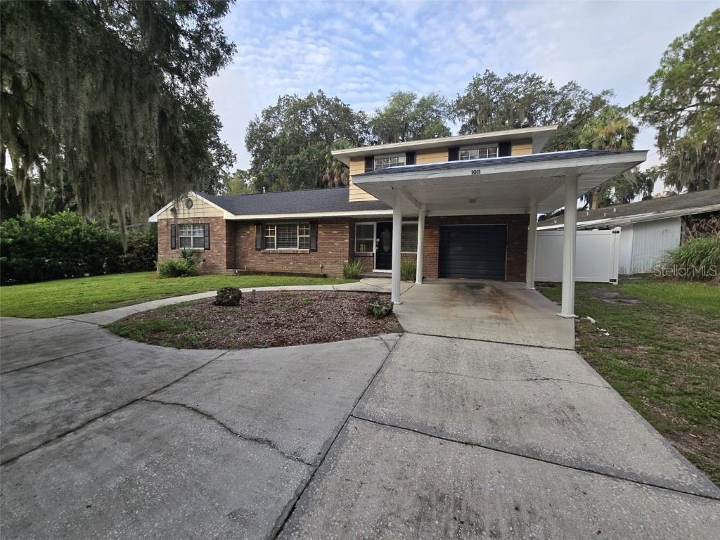 1011 Gunston Street Leesburg FL 34748 U8254152 image1
