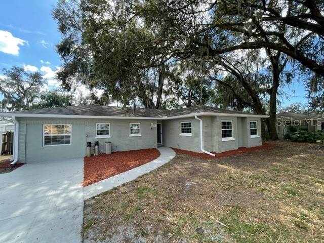 1011 Hallwood Loop Brandon FL 33511 W7859551 image1