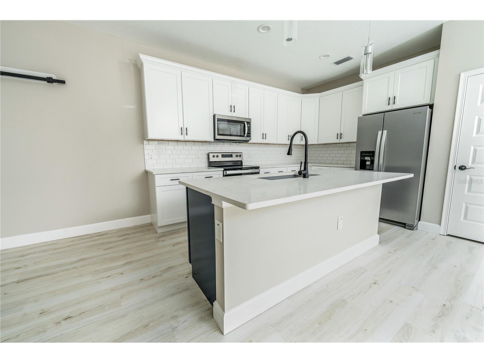 1011 Johnston Road SE Palm Bay FL 32909 O6374237 image8