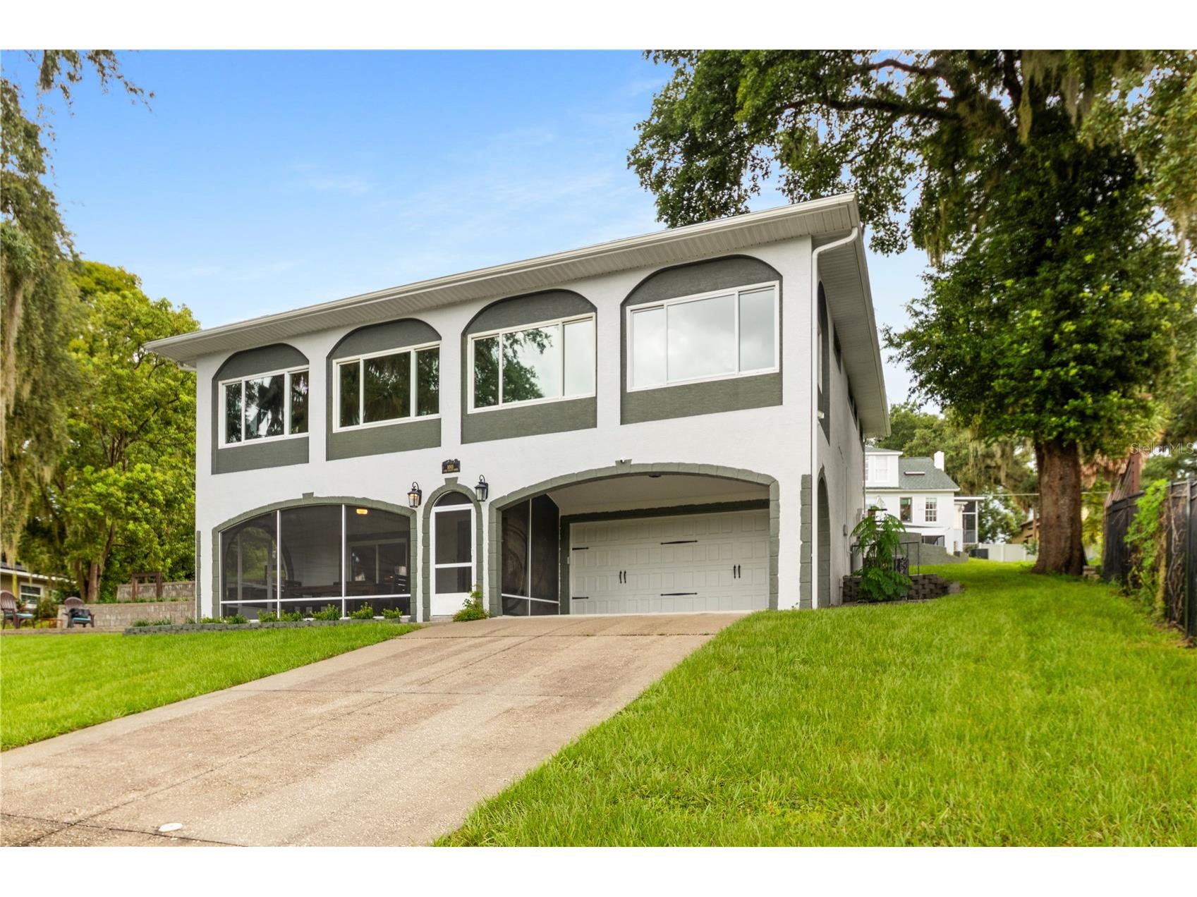 1011 Lake Gracie Drive Eustis FL 32726 - LAKE GRACIE G5099724 image1