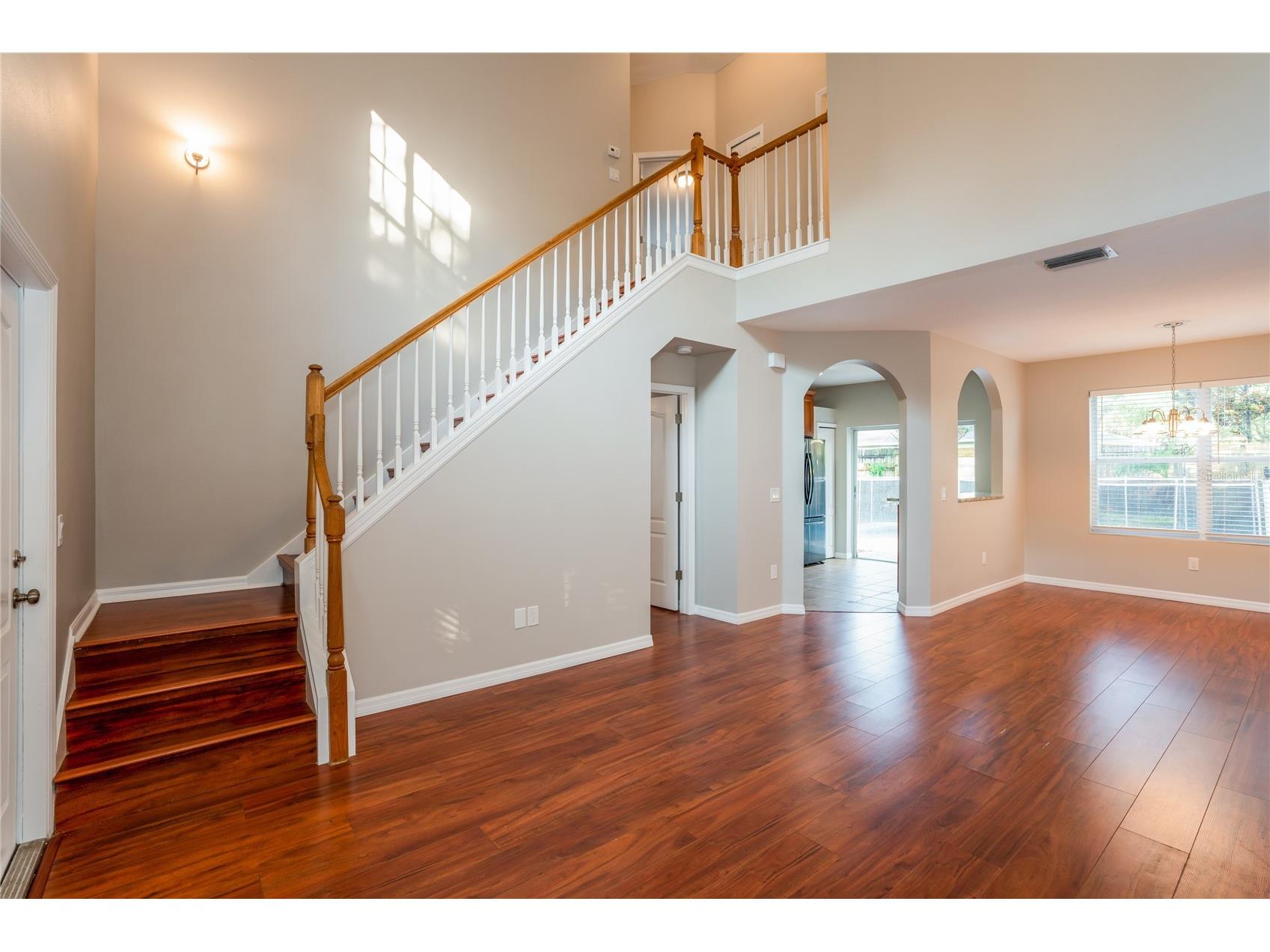 1011 Lake Shore Ranch Drive Seffner FL 33584 C7525631 image3