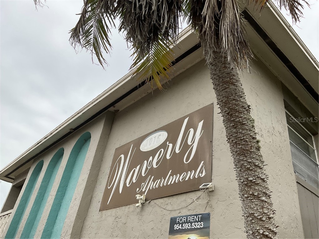 1011 Lakeview Drive Sebring FL 33870 L4954106 image2