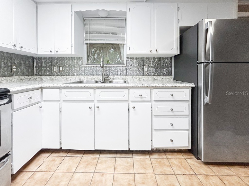 1011 N Lajolla Point Crystal River FL 34429 V4945362 image10