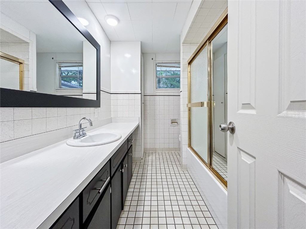 1011 N Lajolla Point Crystal River FL 34429 V4945362 image12