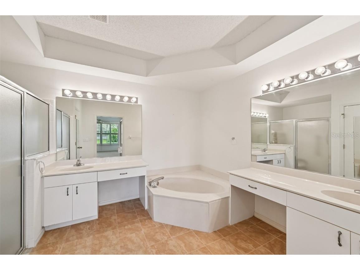 1011 Otter Mill Way Sun City Center FL 33573 TB8407802 image19