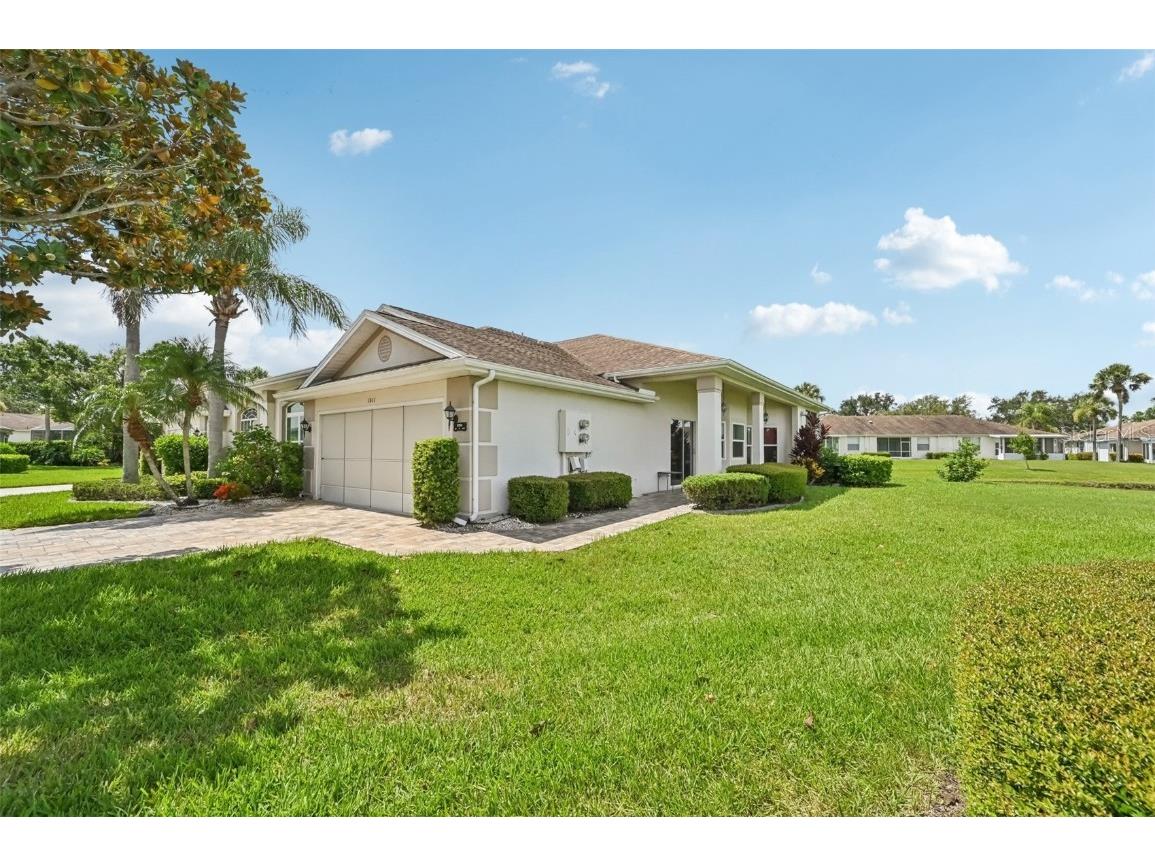 1011 Otter Mill Way Sun City Center FL 33573 TB8407802 image67